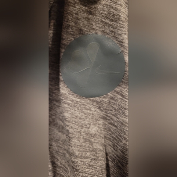 Nike Dri-Fit Running Mens 2019 Bank of America Shamrock Shuffle Collection Shirt - Picture 8 of 11